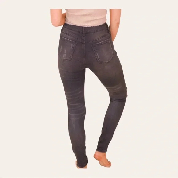 0445. SPECIAL A DENIM JEANS DISTRESSED BLACK IN COLOR SIZE 1 (JUNIORS) - Picture 2 of 13